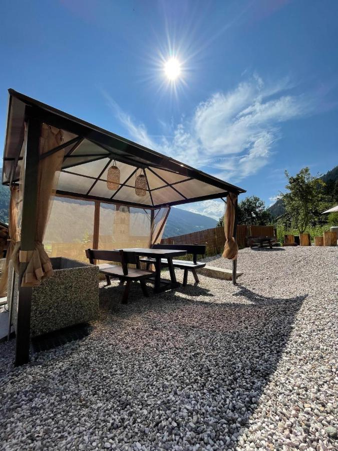 Apartments, Guest House & Historic Chalet Neuhaus San Sigismondo Luaran gambar