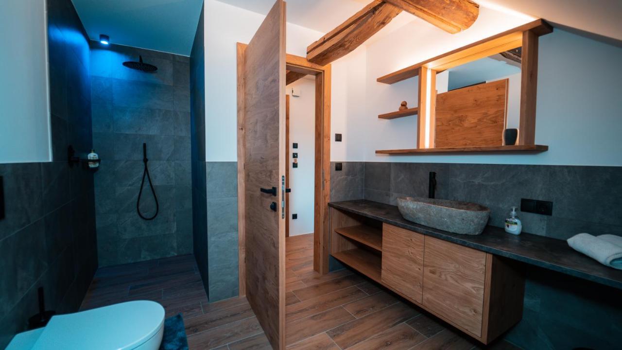 Apartments, Guest House & Historic Chalet Neuhaus San Sigismondo Luaran gambar