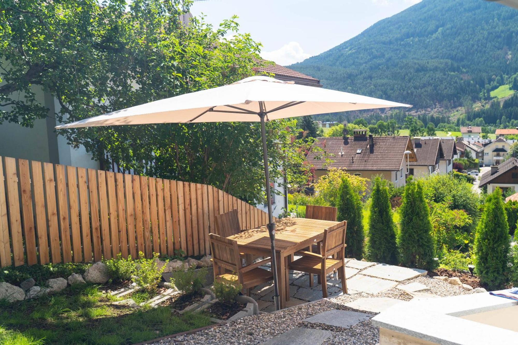 Apartments, Guest House & Historic Chalet Neuhaus San Sigismondo Luaran gambar